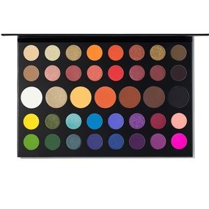 Large James Charles Pallet